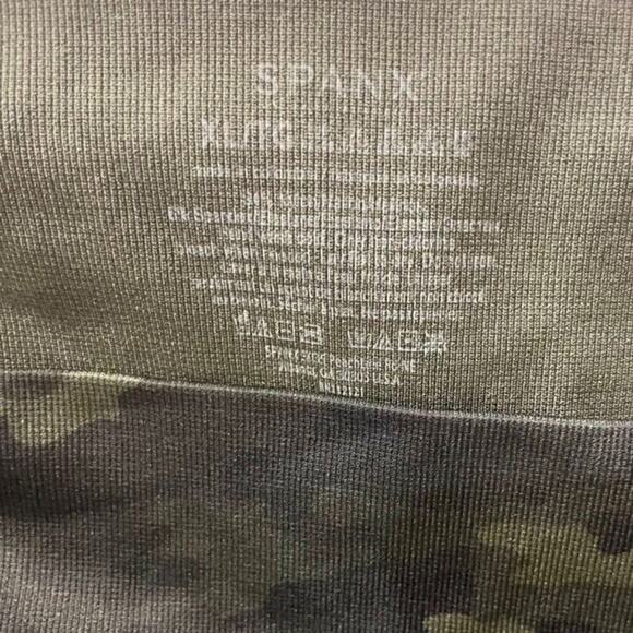 SPANX LEGGINGS CAMOUFLAGE TUMMY CONTROL HIGH WAIST LOOK AT ME NOW  SIZE X-LARGE - Picture 2 of 13